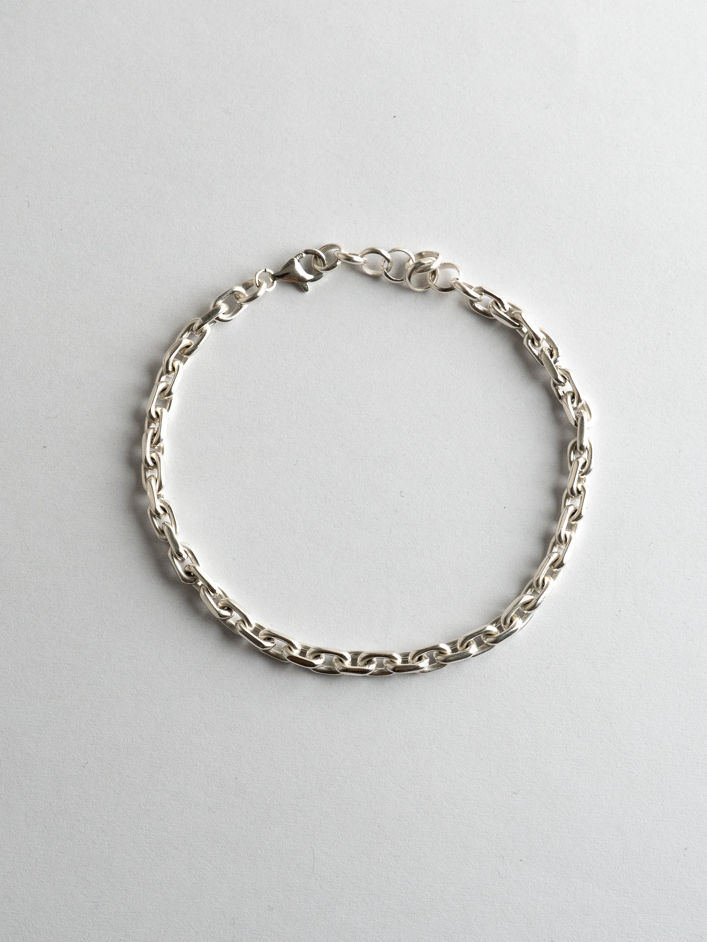 SENSIBLE CHAOS BRACELET